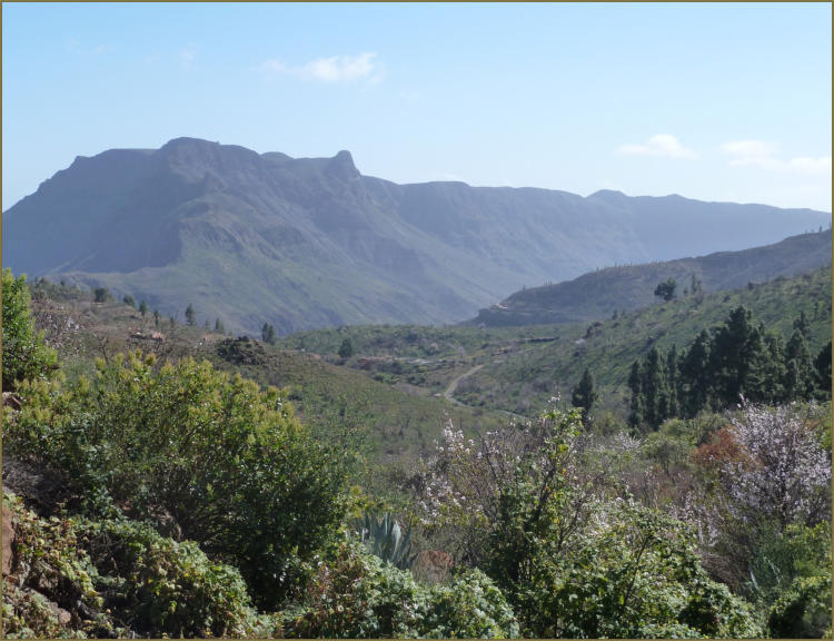 Paisaje del entorno de la Hoya de Tunte